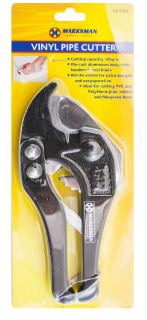 Plastic pipe cutter